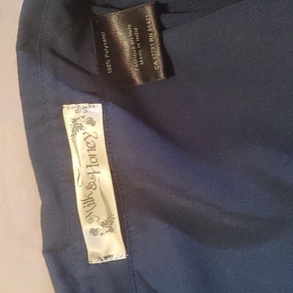 Blue blouse - Picture 2 of 3